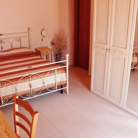 Masseria Stamato مزرعة للإقامة *